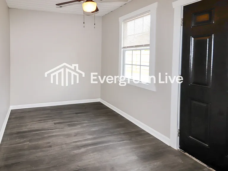 928 Bernstein Ct — Photo 12
