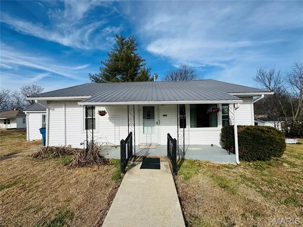 404 Locust St, Bloomfield, MO 63825