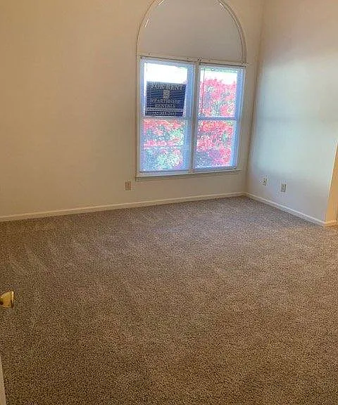124D W Victoria Ct — Photo 8