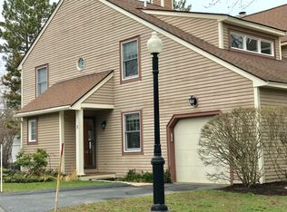 160 Pine St APT 1, Newton, MA 02466