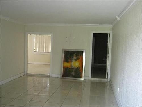 4th image of 2211 NW 93rd Ave