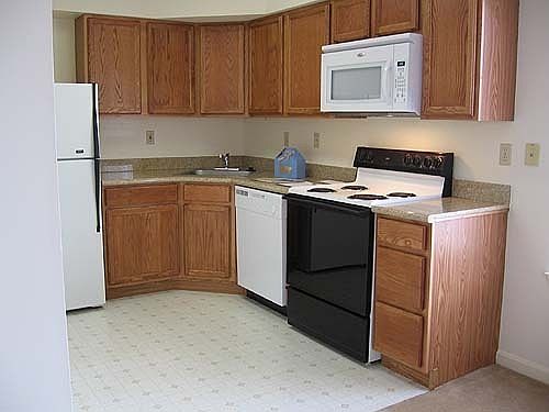 2nd image of 22512 Iverson Dr APT 801