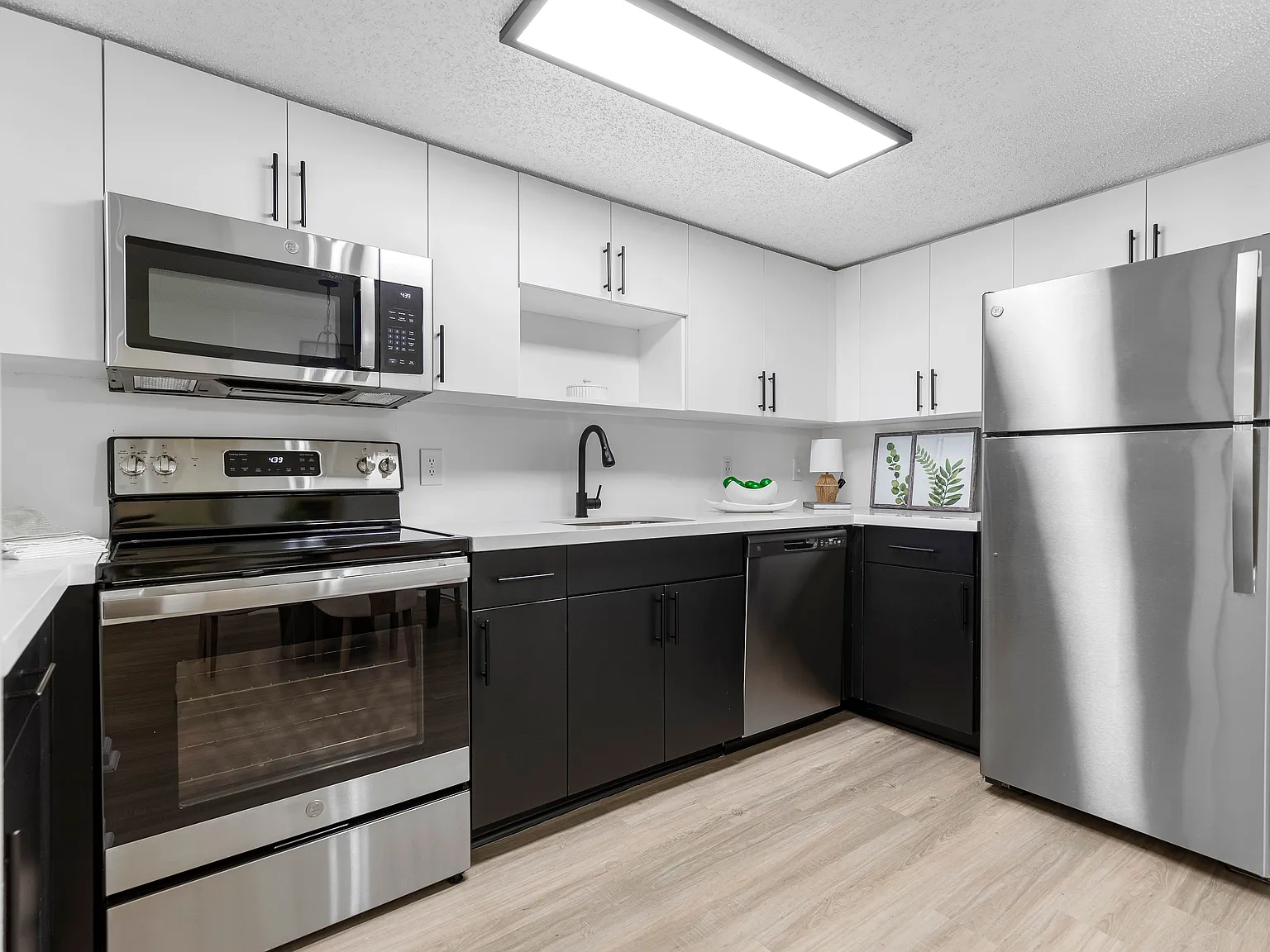 Avana Palm Beach Gardens — Photo 3