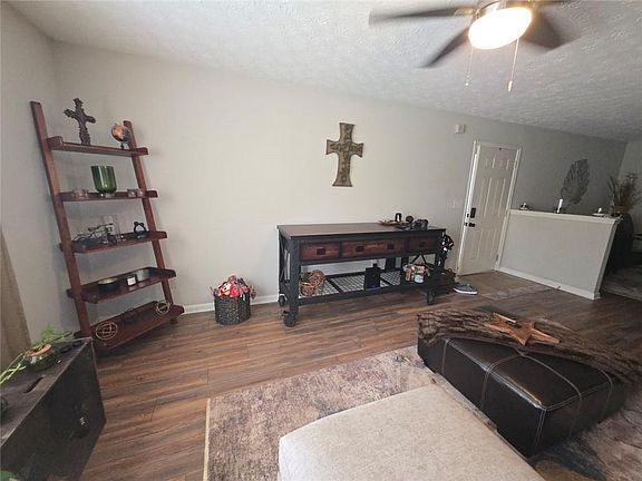 4th image of 6102 Fairington Ridge Cir