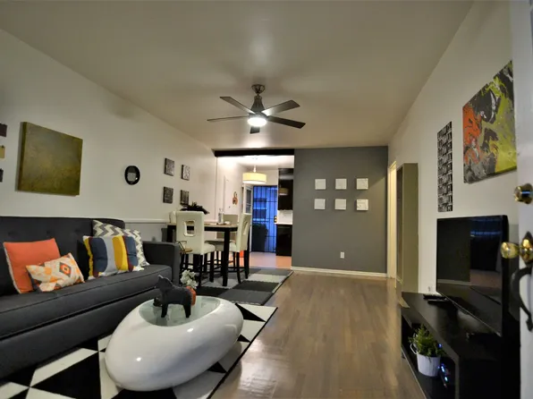 12423-25 Chandler Bungalows