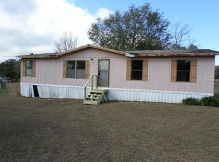 8617 Hamster Dr, Zephyrhills, FL 33540