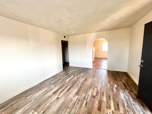 5157-5171 E Hedges Ave #5163-201