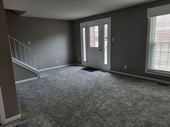 2nd image of 2221 Barclay Ct