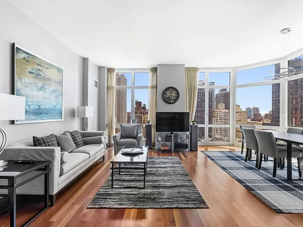 300 E 55th St APT 16D, New York, NY 10022