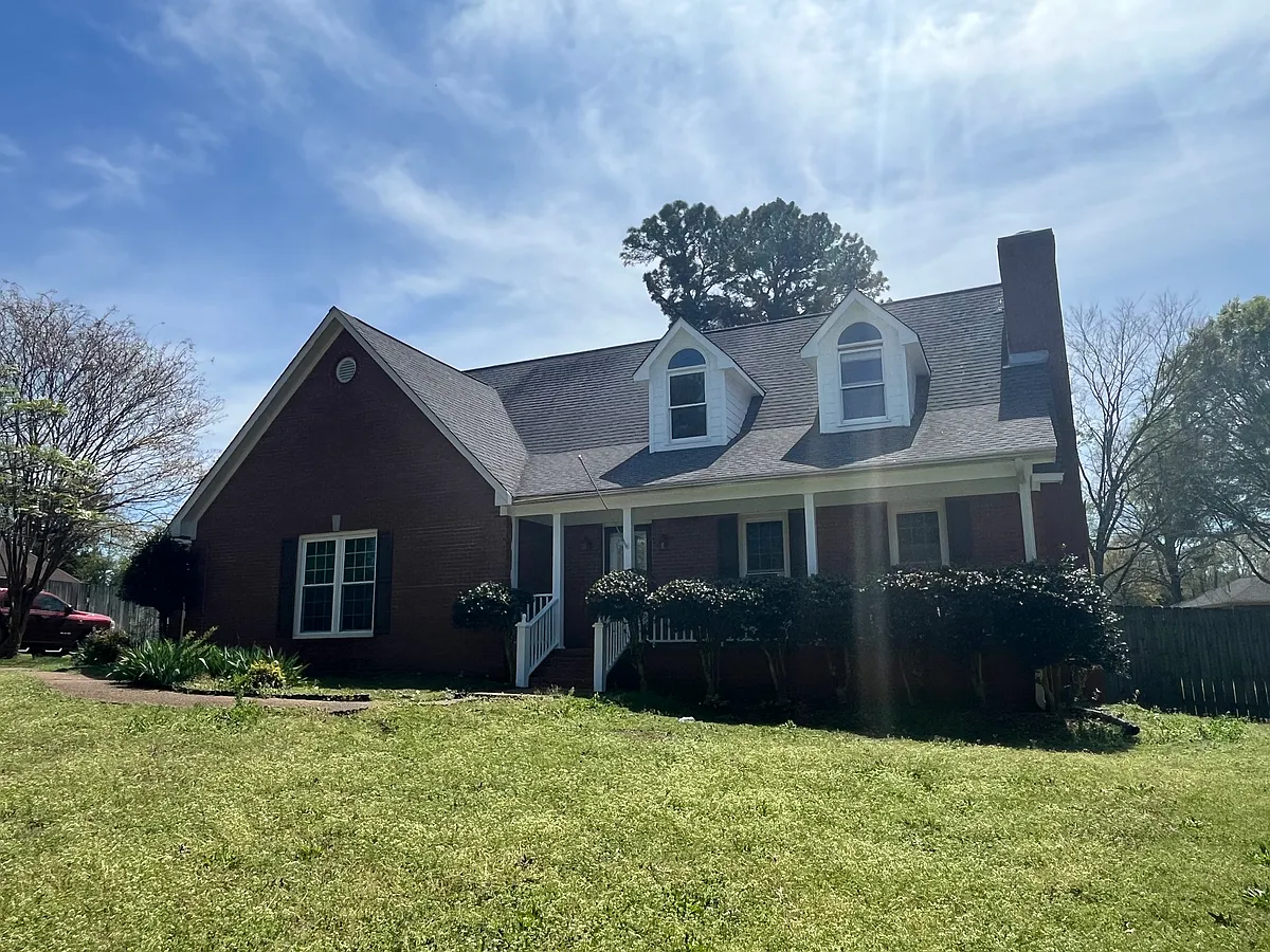 Building Photo - 144 Grassland Dr