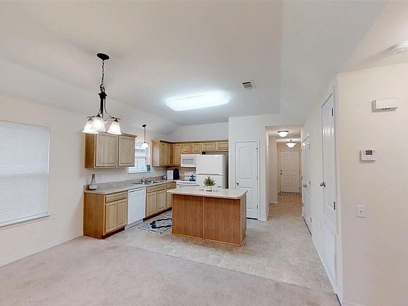 5th image of 5792 Pescara Dr