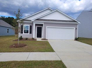 227 Phoenix Dr, Summerville, SC 29486