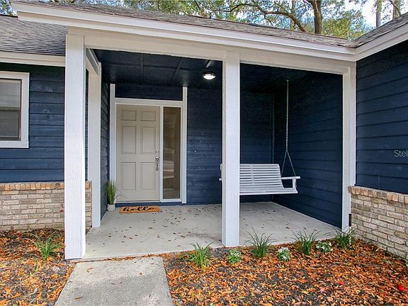 2nd image of 1053 Blackwood St