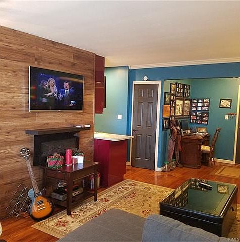 1st image of 42 Pine St APT 3G