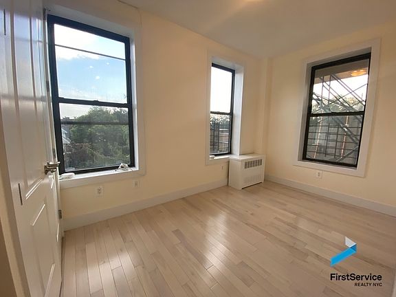 5th image of 287 E 18th St APT 4D