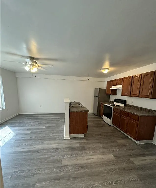 2501 24th St, #111 — Photo 1