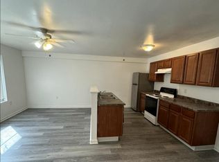 2501 24th St APT 111, Des Moines, IA 50310