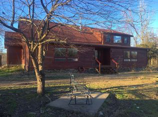 9722 N Point Rd, Roland, AR 72135