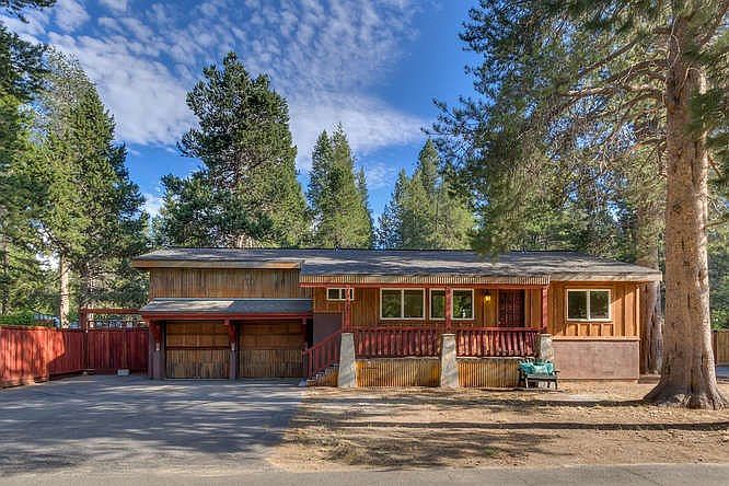 1st image of 10622 Ponderosa Dr