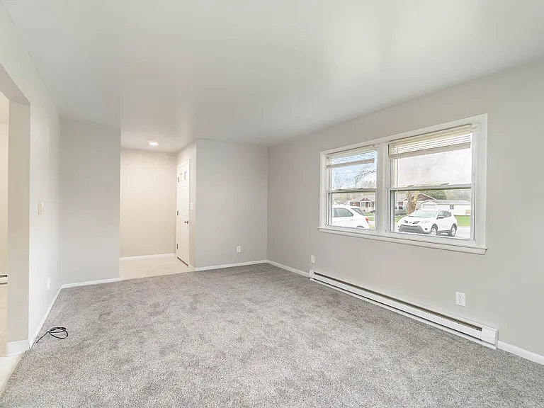 3230 Pasadena Pl — Photo 3