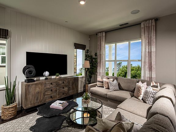 Great room (TV is not real)