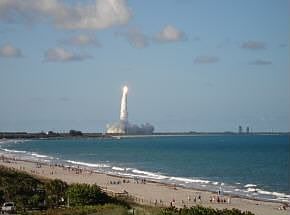 Space Ctr & Beach 10 Mins Away