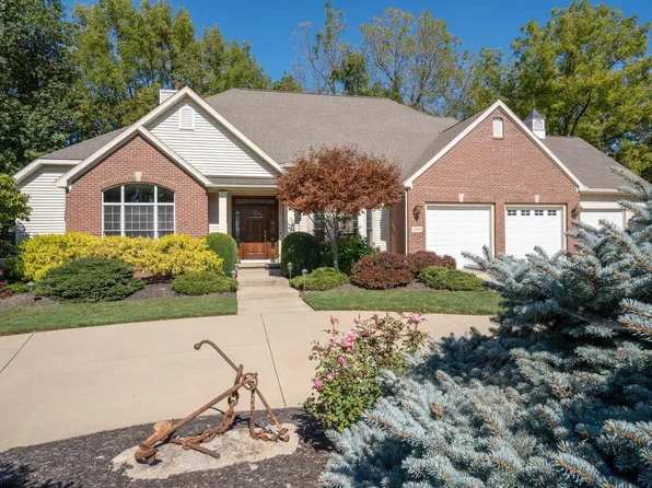 4291 E Chatham Dr, Port Clinton, OH 43452