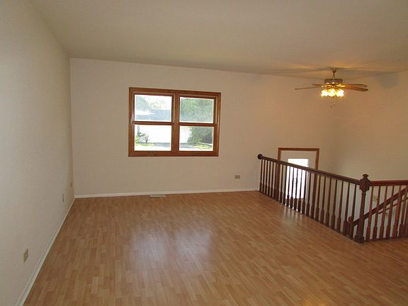 4th image of 679 S Newport Street