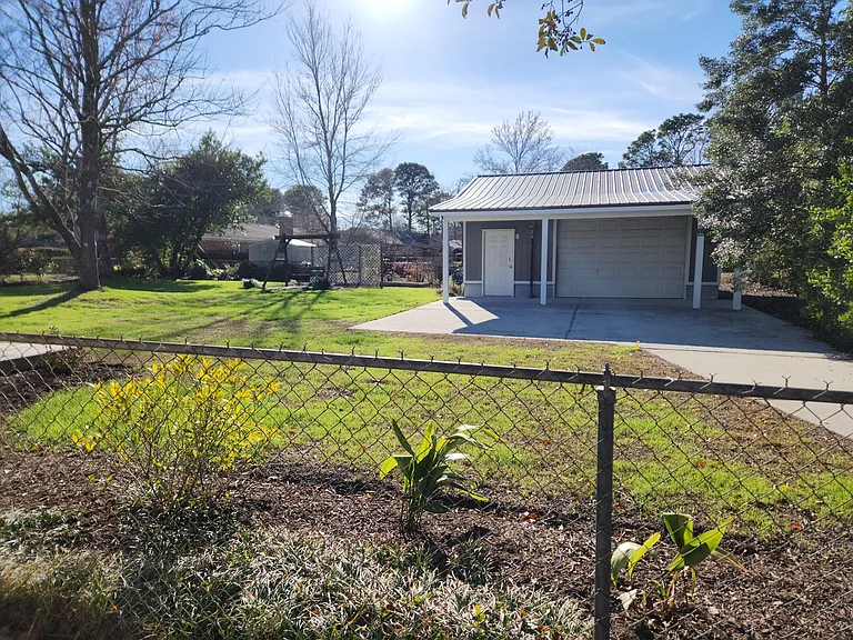 505 Long Leaf Acres Dr — Photo 9
