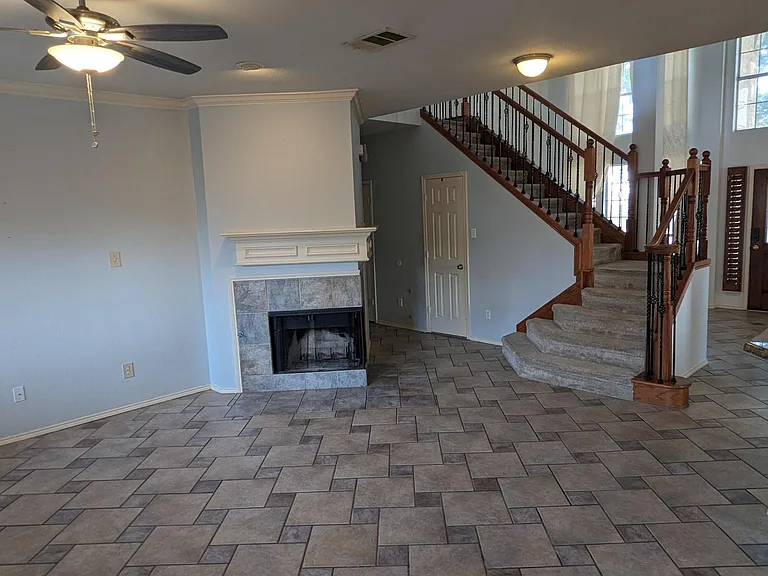 5001 Highlands Dr — Photo 5