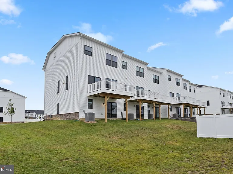 33 Peppermint Ln — Photo 31