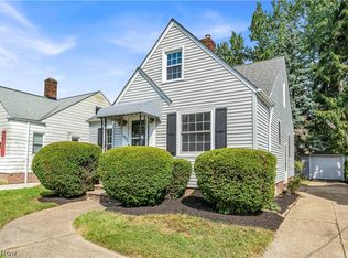 11806 Wayland Ave, Cleveland, OH 44111