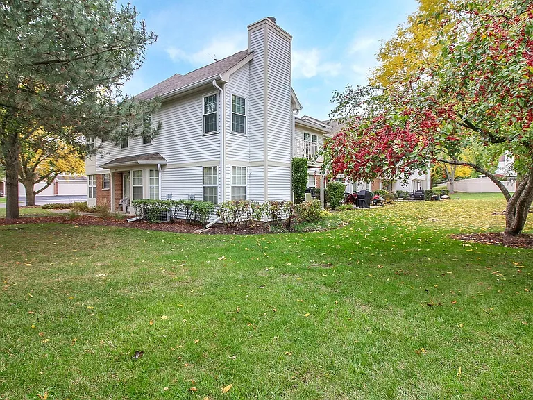 2152 Rob Roy Ct #2152 — Photo 3