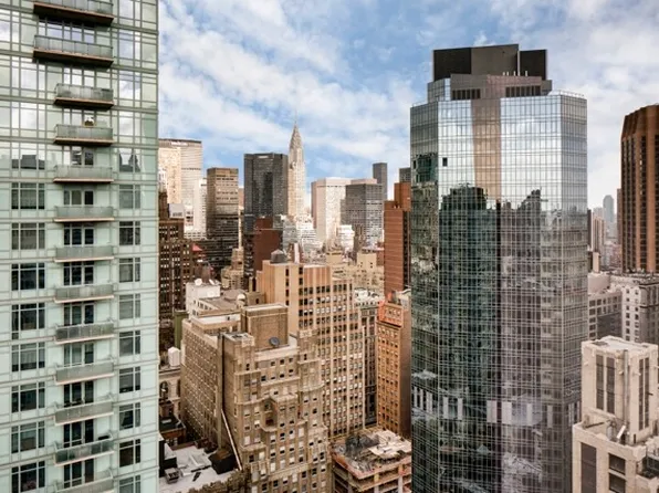 309 5th Avenue image 21 of 43