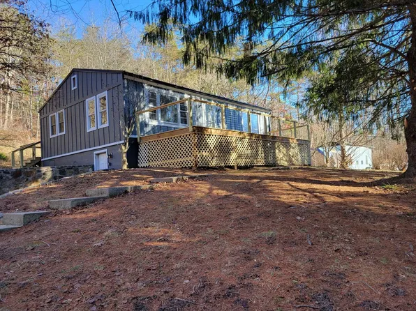 283 Stuples Hollow Rd, Craigsville, VA 24430