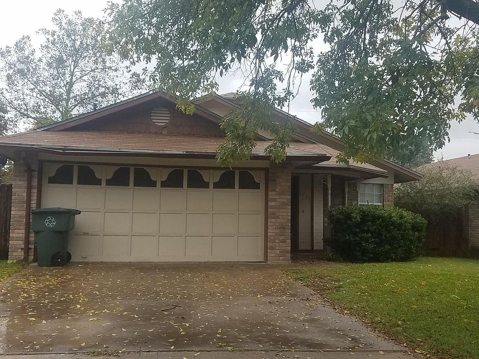 1st image of 2721 Bowie Trl