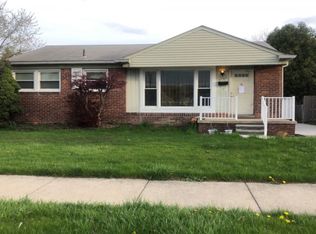 1765 Emmons Blvd, Lincoln Park, MI 48146