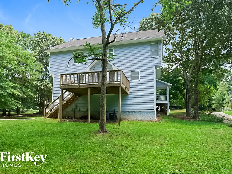 174 Somerset Ln — Photo 14