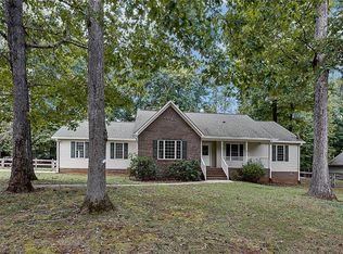 6125 Evelyn Ln, Pleasant Garden, NC 27313