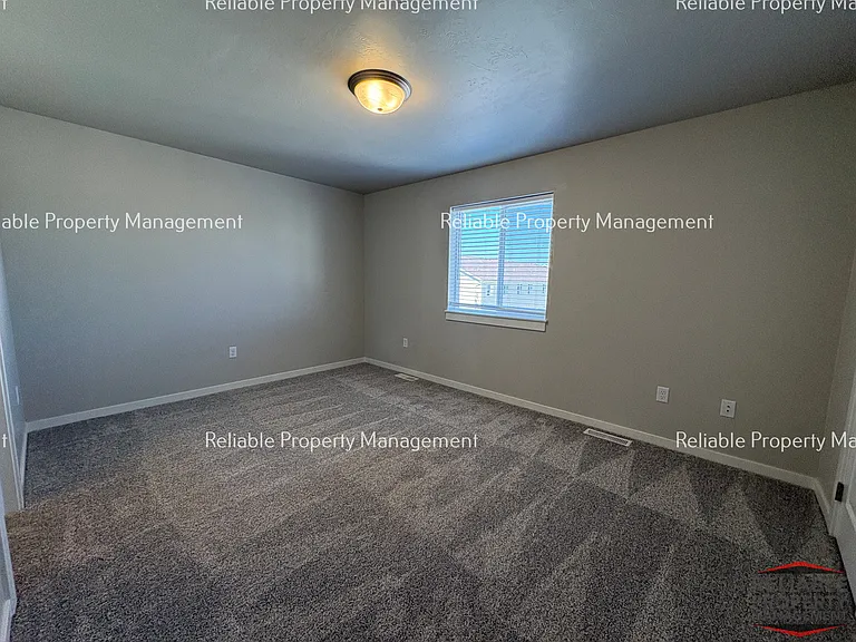 2015 Lawrence Ln #504 — Photo 9