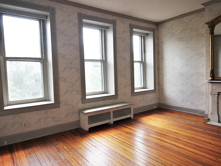 1513 Bolton St. — Photo 18