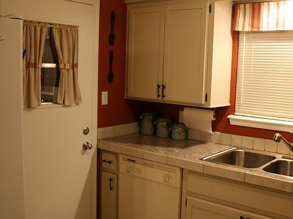 Kitchen2