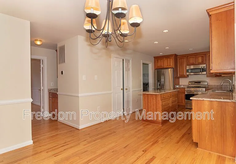 80 Brookshire Dr — Photo 25