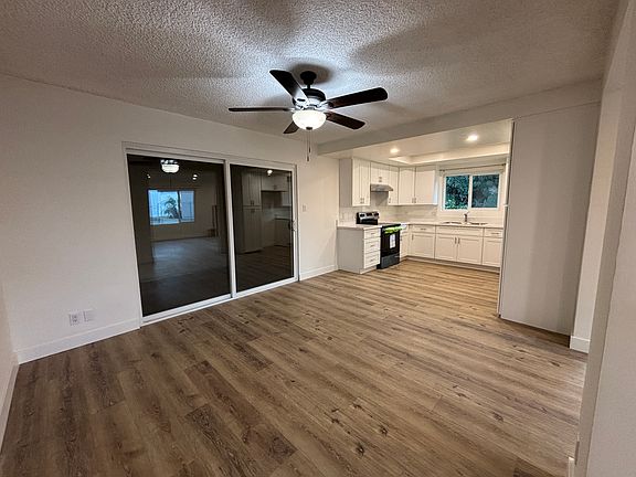 5th image of 511 Ridgeway Ln APT 1