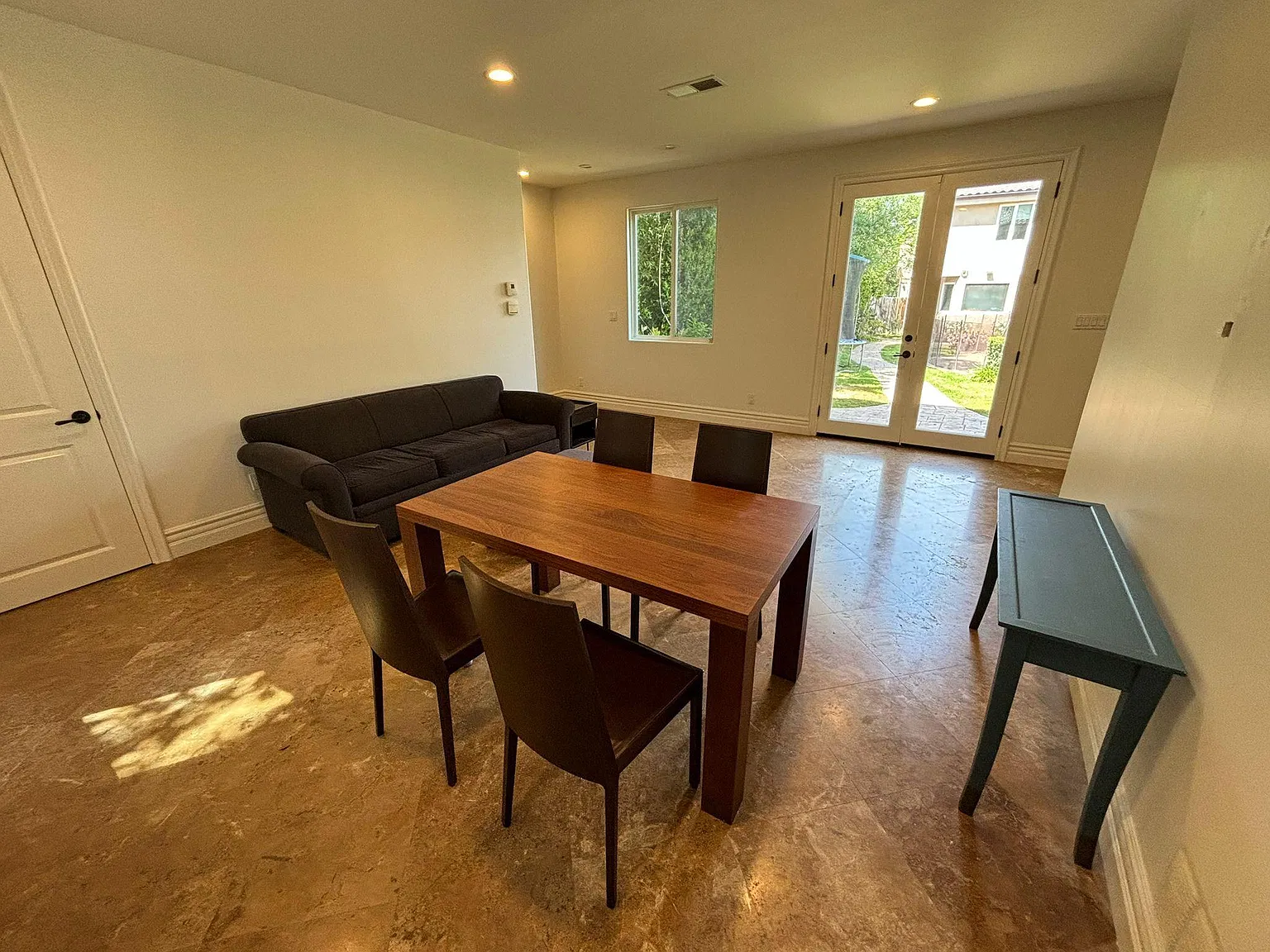 Otsego St, Encino — Photo 4