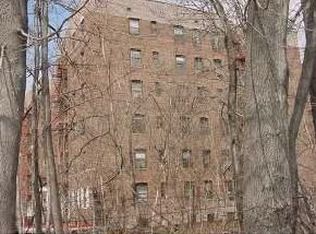824 E 9th St APT 1M, Brooklyn, NY 11230
