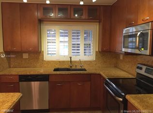 10385 Rue Vendome #2A, Pembroke Pines, FL 33026