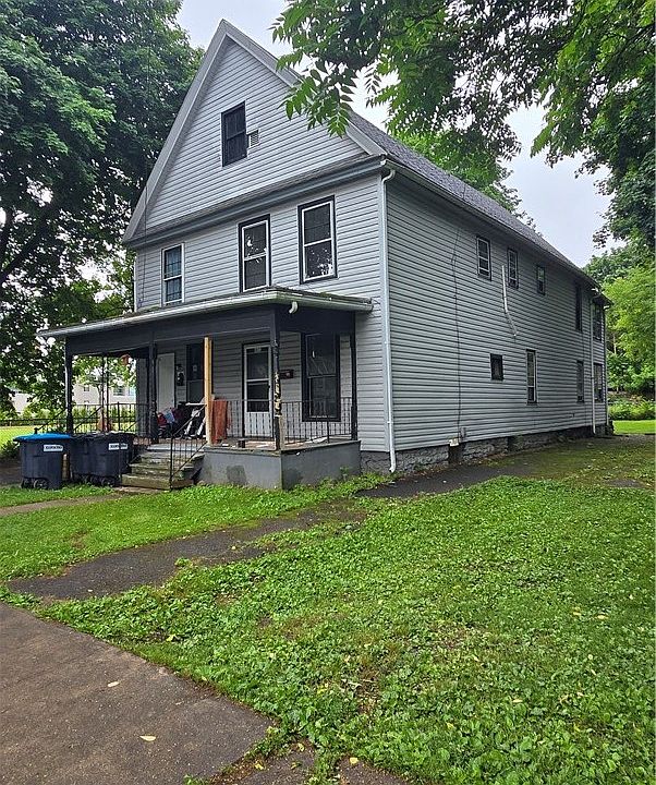 1st image of 307 W 4th St