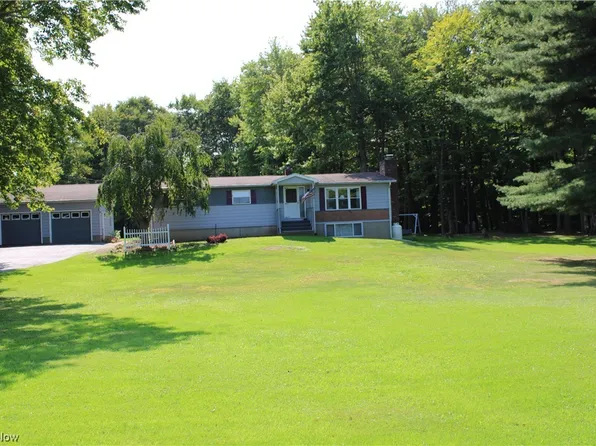 6240 Woodard Rd, Andover, OH 44003