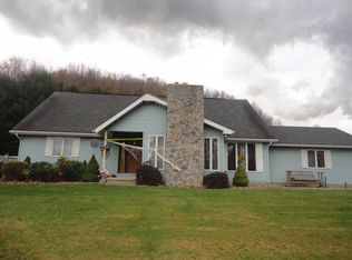 183 Overview Dr, Shelocta, PA 15774
